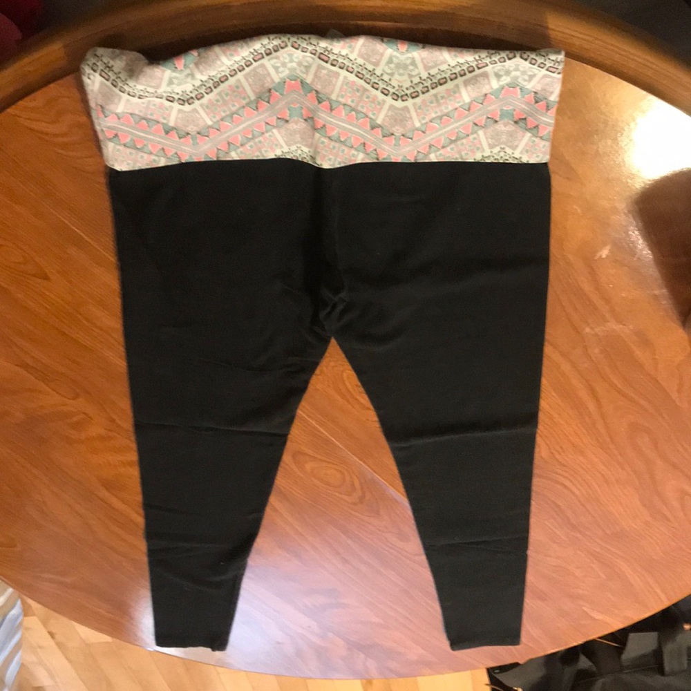 Victoria’s Secret yoga pants